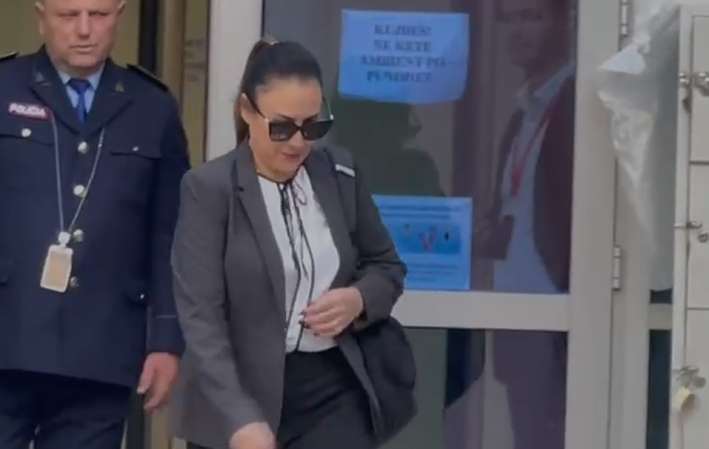 Mbërrin në SPAK Pamela Qirko, motra dhe avokatja e Belinda Ballukut