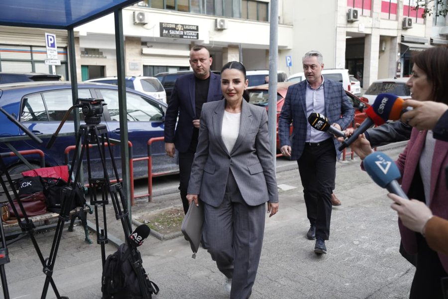 Balluku zyrtarisht nën hetim nga SPAK: Jam shpresëplotë për një proces transparent