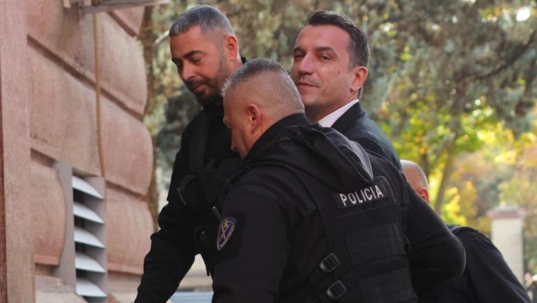 Ankesat e Veliajt, Avokatja e Popullit takon kryebashkiakun në paraburgimin e Durrësit