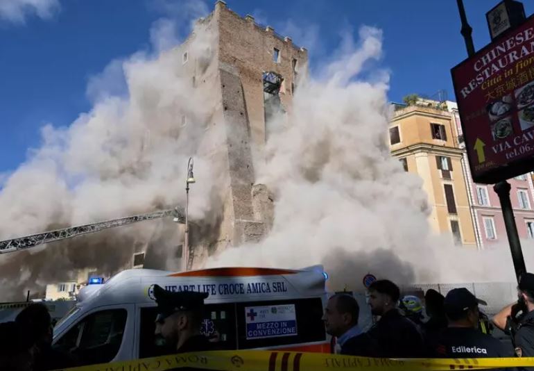Shembet “Torre dei Conti” në qendër të Romës, një punëtor në gjendje të rëndë