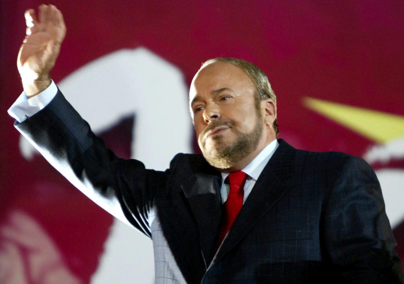 The New York Times: Fatos Nano, udhëheqësi shqiptar në epokën e kaosit dhe tranzicionit