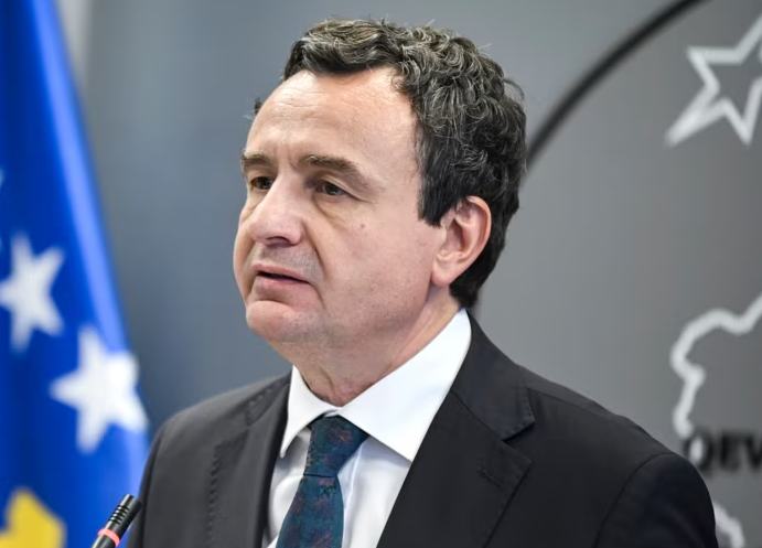 Kurti: S’ka arsye ligjore që ish-krerët e UÇK-së të mbahen ende në paraburgim në Hagë