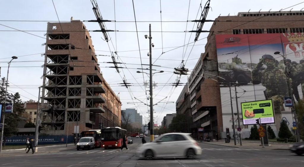 Kuvendi i Serbisë miraton ndërtimin e hotelit të Kushnerit në ish-godinën e Shtabit të Përgjithshëm