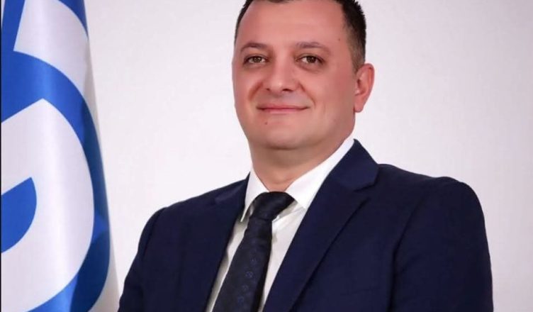 Më pak se 5 muaj në detyrë, Genc Deromemaj jep dorëheqjen nga Kadastra e Vlorës